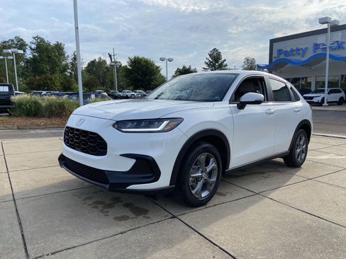 New 2027 Honda HR-V LX image 4