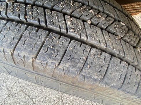 Used 2012 Ford E-350 and Econoline 350 Super Duty w/ Interior Upgrade Pkg image 10