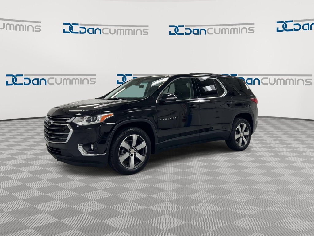 Used 2021 Chevrolet Traverse LT w/ LT Premium Package AWD/4WD image 4