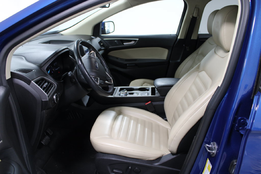 Used 2024 Ford Edge SEL AWD/4WD image 21