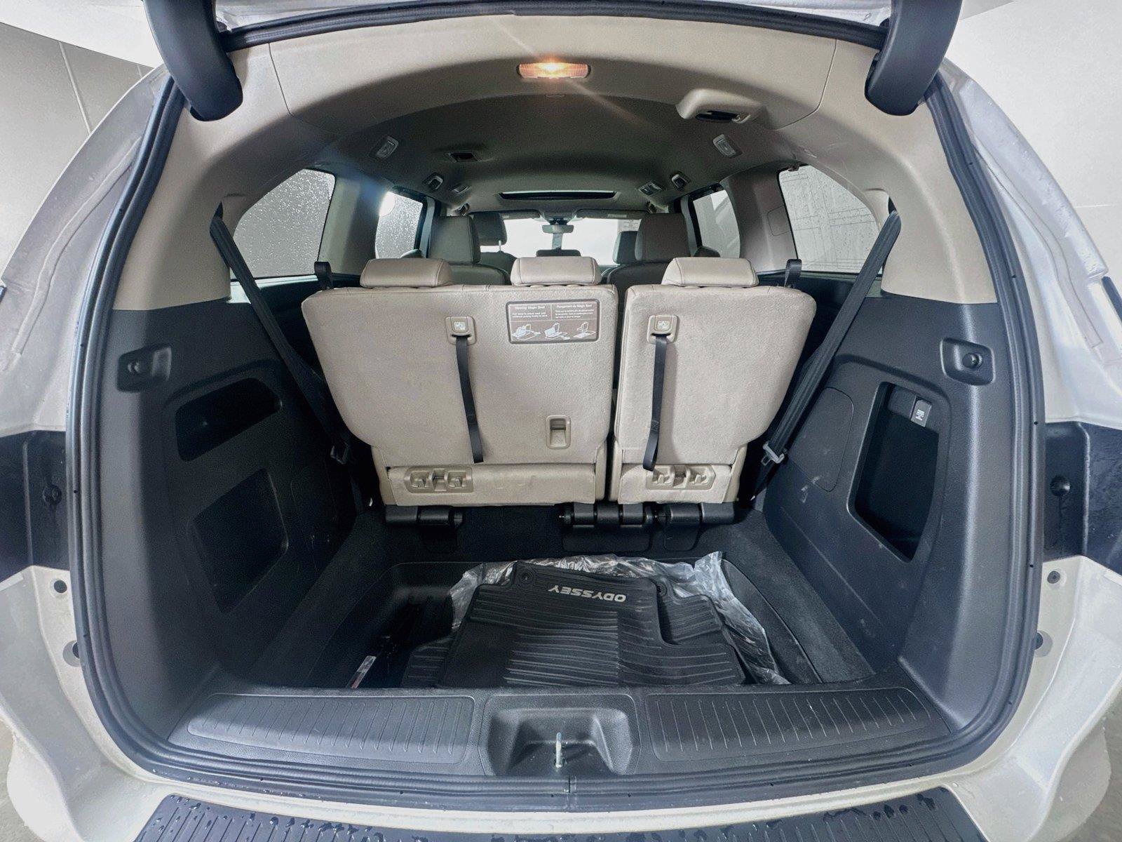 Used 2024 Honda Odyssey EX-L image 29