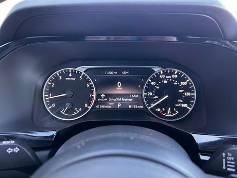 Used 2024 Nissan Pathfinder SV image 21