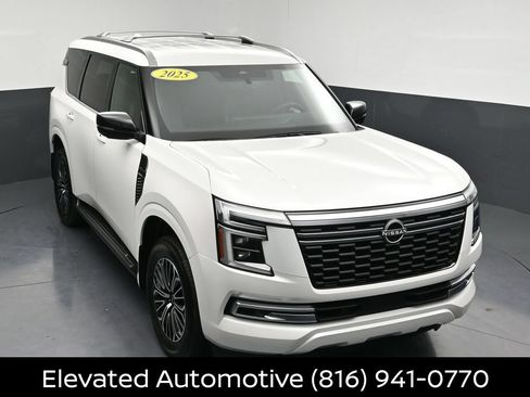 Certified 2025 Nissan Armada SL w/ Captain's Chari Seat Package AWD/4WD image 25