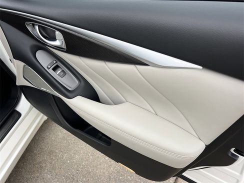 Used 2021 INFINITI Q50 Sensory w/ Cargo Package image 11