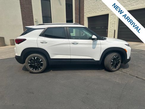 Used 2022 Chevrolet TrailBlazer LT AWD/4WD image 8