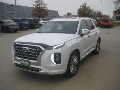 Used 2020 Hyundai Palisade Limited image 4