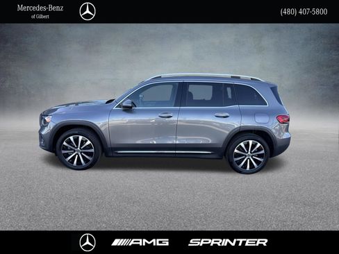 Certified 2022 Mercedes-Benz GLB 250 image 2