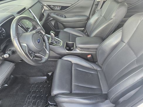 Used 2022 Subaru Outback Limited XT image 12