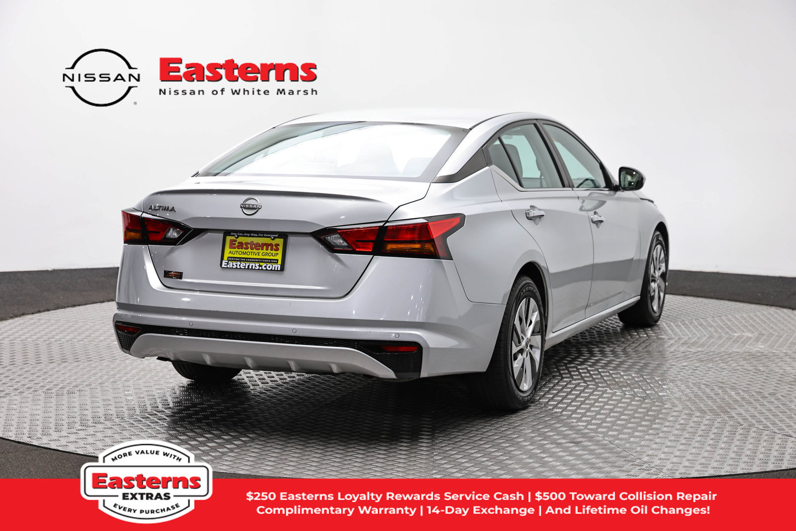 Used 2023 Nissan Altima 2.5 S FWD image 5