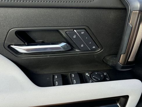 New 2025 GMC Hummer EV 3X image 24