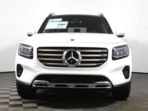 New 2026 Mercedes-Benz GLB 250 4MATIC image 10