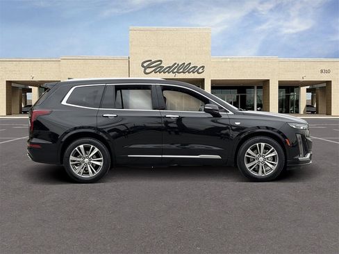 Used 2020 Cadillac XT6 Premium Luxury image 4