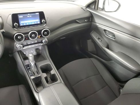 Used 2025 Nissan Sentra S image 15