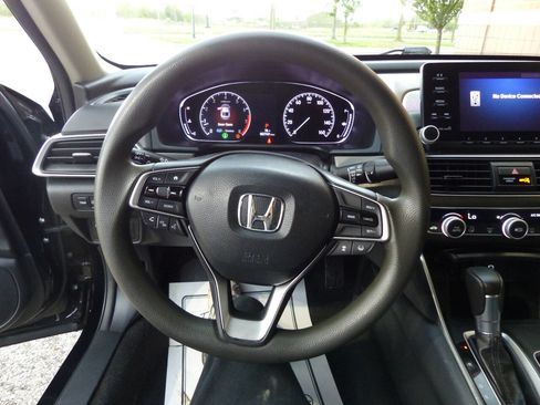 Used 2020 Honda Accord LX image 23