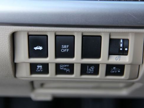 Used 2016 Subaru Legacy 2.5i Limited image 25