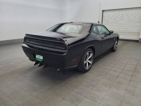 Used 2014 Dodge Challenger R/T RWD image 9
