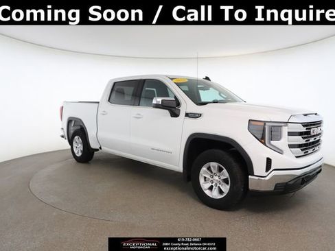Used 2023 GMC Sierra 1500 SLE image 27