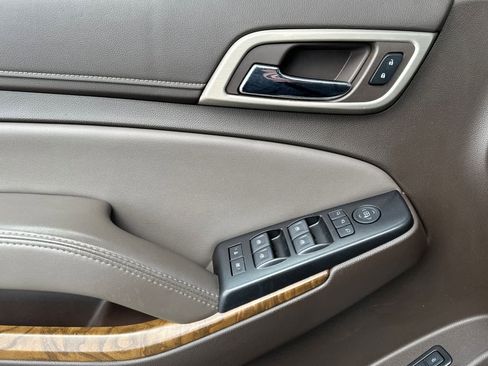 Used 2020 GMC Yukon Denali w/ Open Road Package image 12