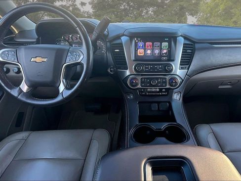 Used 2018 Chevrolet Tahoe LT image 7