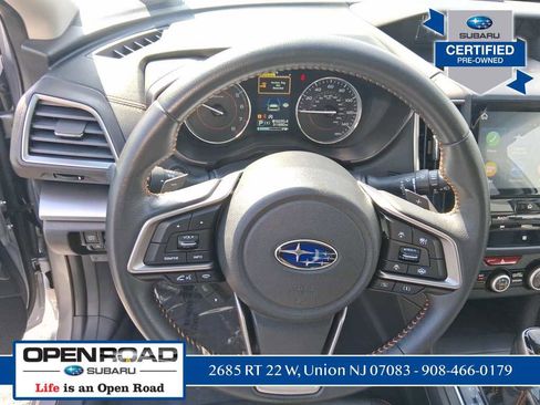 Used 2023 Subaru Crosstrek 2.5i Limited w/ Moonroof Package image 16