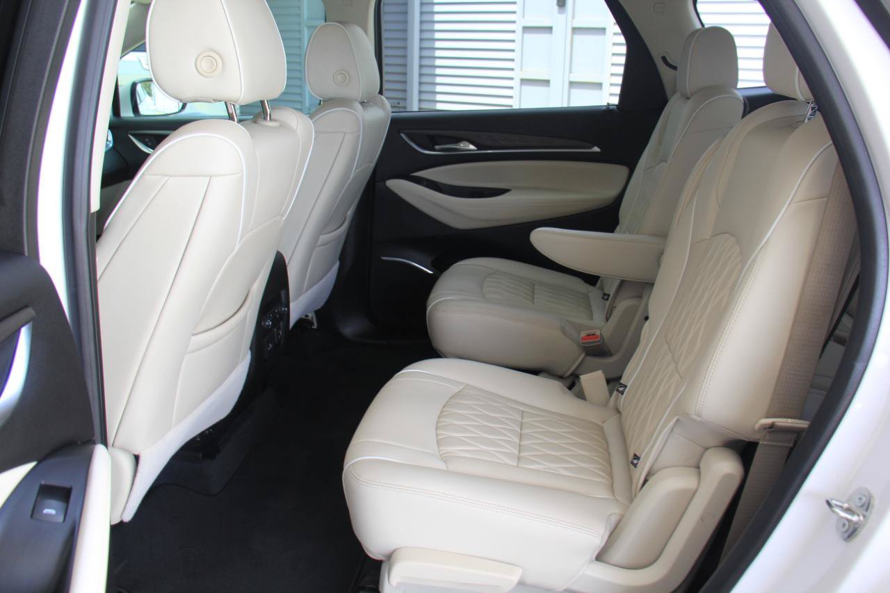Used 2023 Buick Enclave Avenir w/ Avenir Technology Package FWD image 26