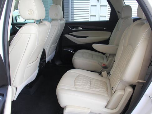 Used 2023 Buick Enclave Avenir w/ Avenir Technology Package FWD image 26