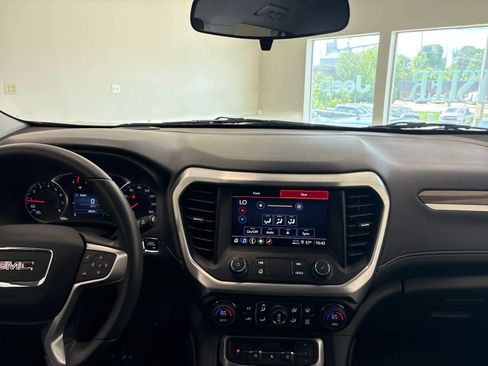 Used 2023 GMC Acadia SLE w/ Driver Convenience Package AWD/4WD image 27