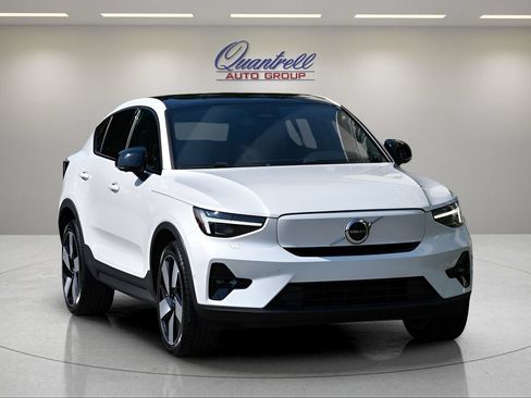 Used 2023 Volvo C40 P8 Recharge Ultimate AWD/4WD image 2