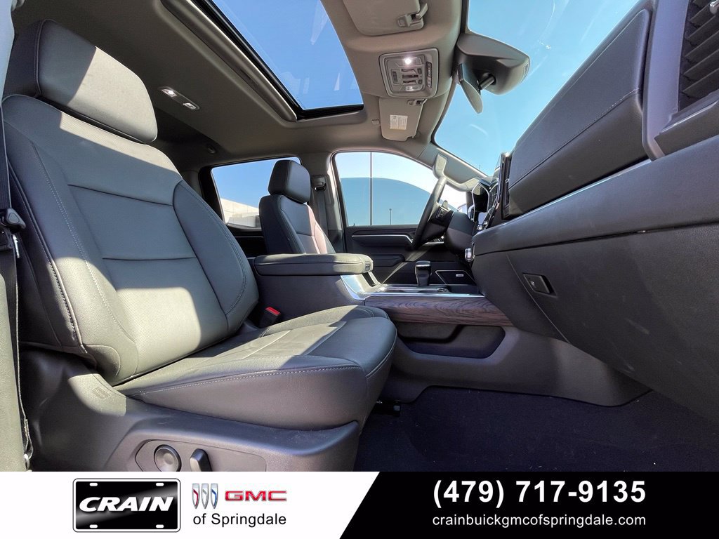 Used 2026 GMC Sierra 1500 SLT w/ SLT Premium Package AWD/4WD image 29