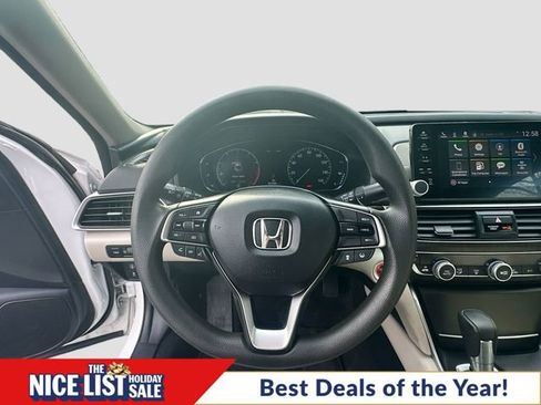 Used 2018 Honda Accord EX image 12