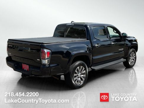 Used 2020 Toyota Tacoma Limited AWD/4WD image 5