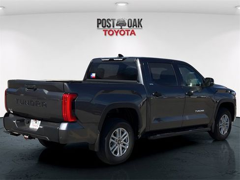 New 2026 Toyota Tundra SR5 image 7