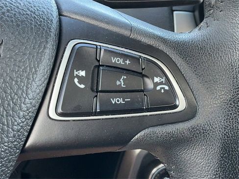 Used 2018 Ford EcoSport SE image 23
