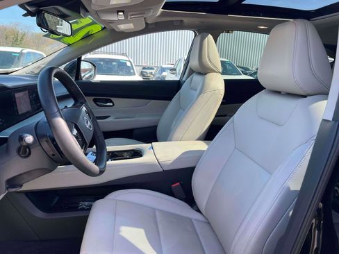 Used 2025 Nissan Murano SL image 24