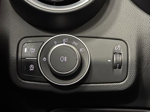 Used 2019 Alfa Romeo Stelvio Ti Sport w/ Quick Order Package 22S Sport image 14