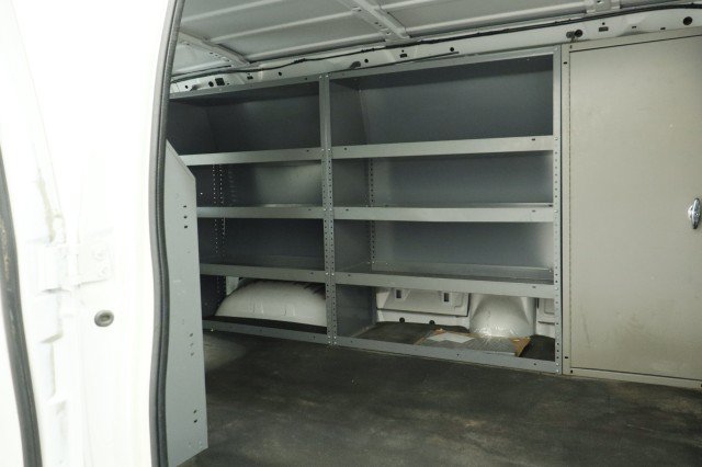 Used 2002 Ford E-150 and Econoline 150 RWD image 24