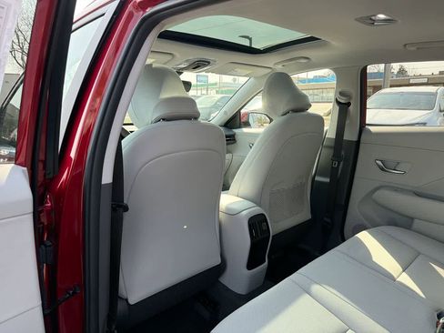 Used 2025 Hyundai Kona Limited image 23