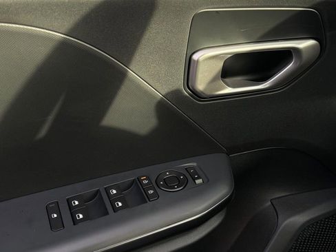 New 2026 Kia K4 LXS image 24