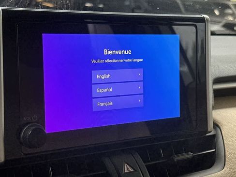 Used 2025 Toyota RAV4 XLE w/ Convenience Package image 18