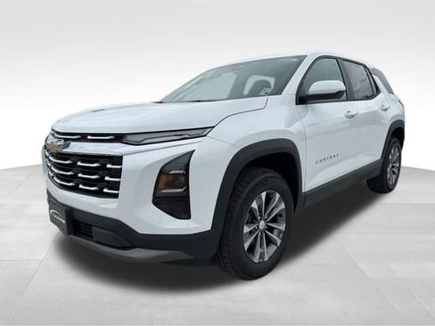 New 2026 Chevrolet Equinox LT w/ Convenience Package II AWD/4WD image 5
