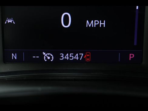 Used 2023 Chevrolet Traverse LT w/ Midnight/Sport Edition image 22