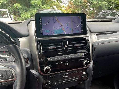 Certified 2023 Lexus GX 460 Premium w/ Premium Package AWD/4WD image 9