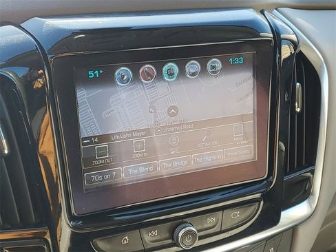 Certified 2018 Chevrolet Traverse Premier image 14