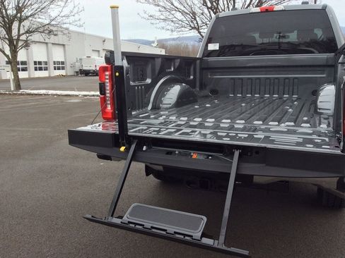 New 2026 Ford F350 Lariat image 22