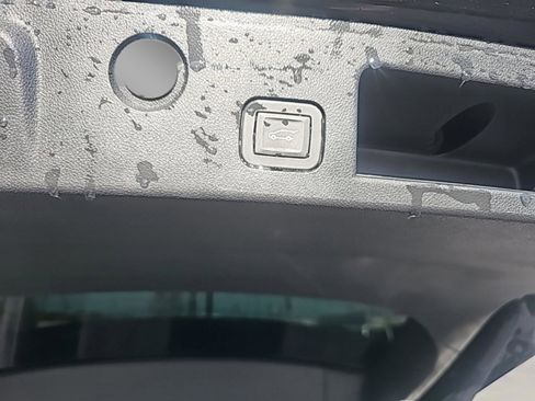 Used 2026 Chevrolet Equinox LT w/ Convenience Package II image 19