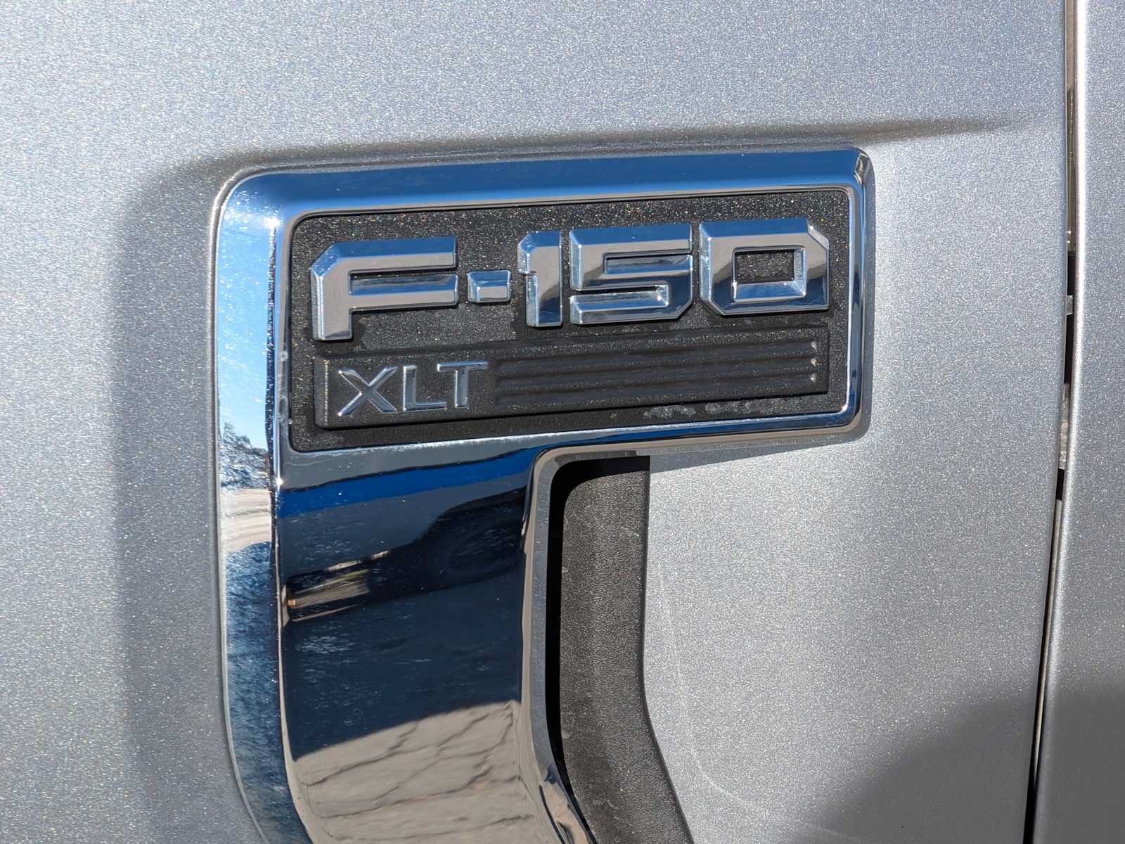 Used 2025 Ford F150 XLT w/ Equipment Group 301A Standard AWD/4WD image 12
