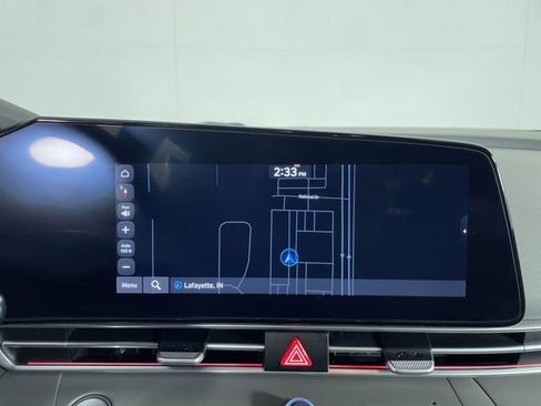 Used 2024 Hyundai Elantra SEL w/ Convenience Package image 21