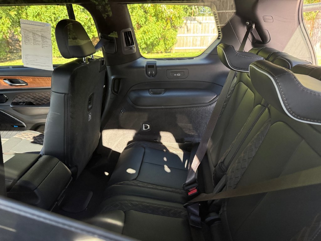 Used 2023 Jeep Grand Cherokee L Summit AWD/4WD image 19