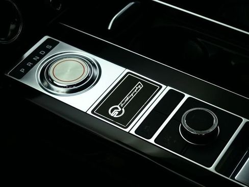 Used 2021 Land Rover Range Rover SV Autobiography Dynamic image 59