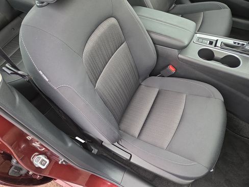 Used 2025 Nissan Altima 2.5 SV w/ SV Special Edition Package image 16